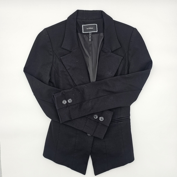 Women's Fitted Tuxedo Black Blazer, Le Chateau, XXS - Picture 15 of 16